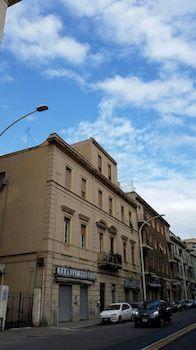 Saturno House Cagliari Center Hotel Exterior foto