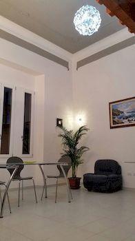 Saturno House Cagliari Center Hotel Exterior foto